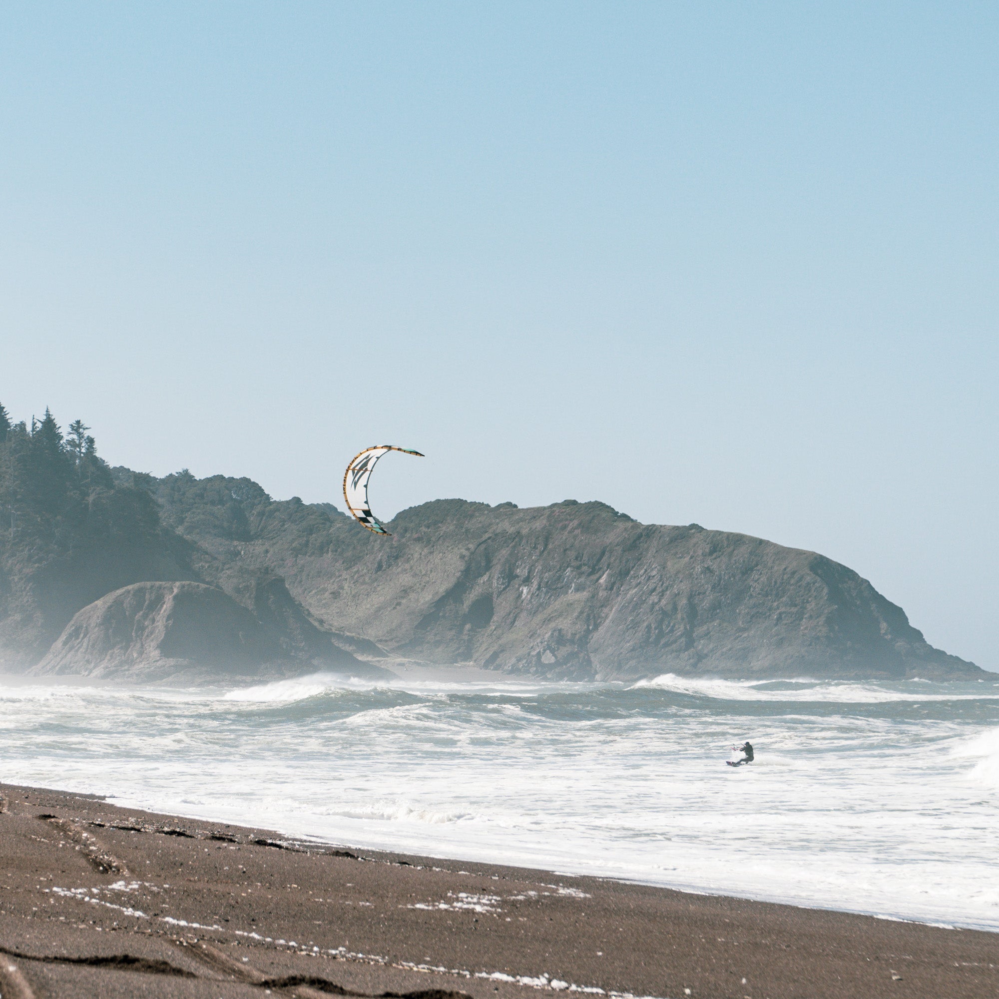 Rugged Roots: Kiteboarding the Oregon Coast